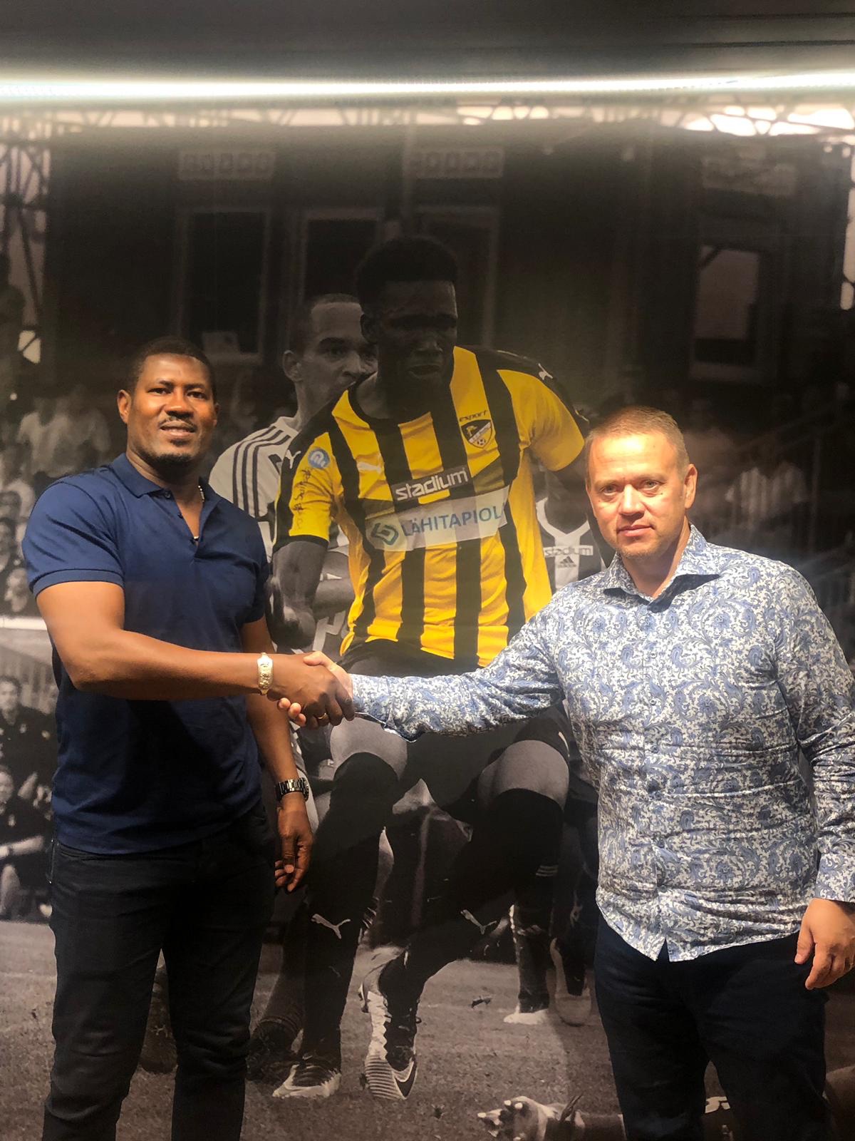 AVL Sports Management professionalism — agent and player handshake